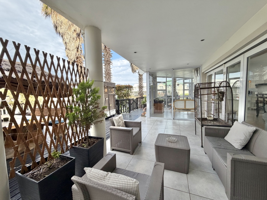 6 Bedroom Property for Sale in Marina Martinique Eastern Cape